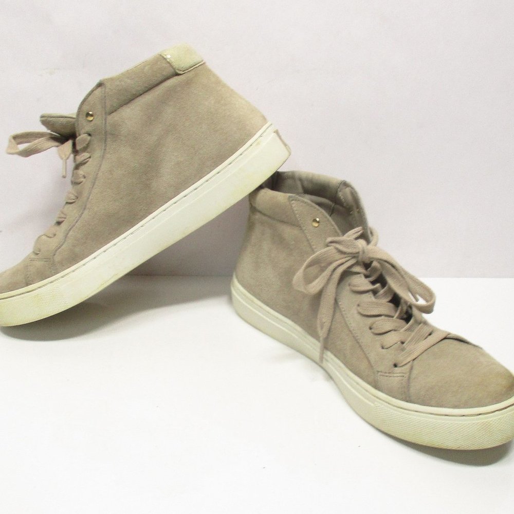 Skechers Side Street Women's Suade Boots Shoes Beige Size 8